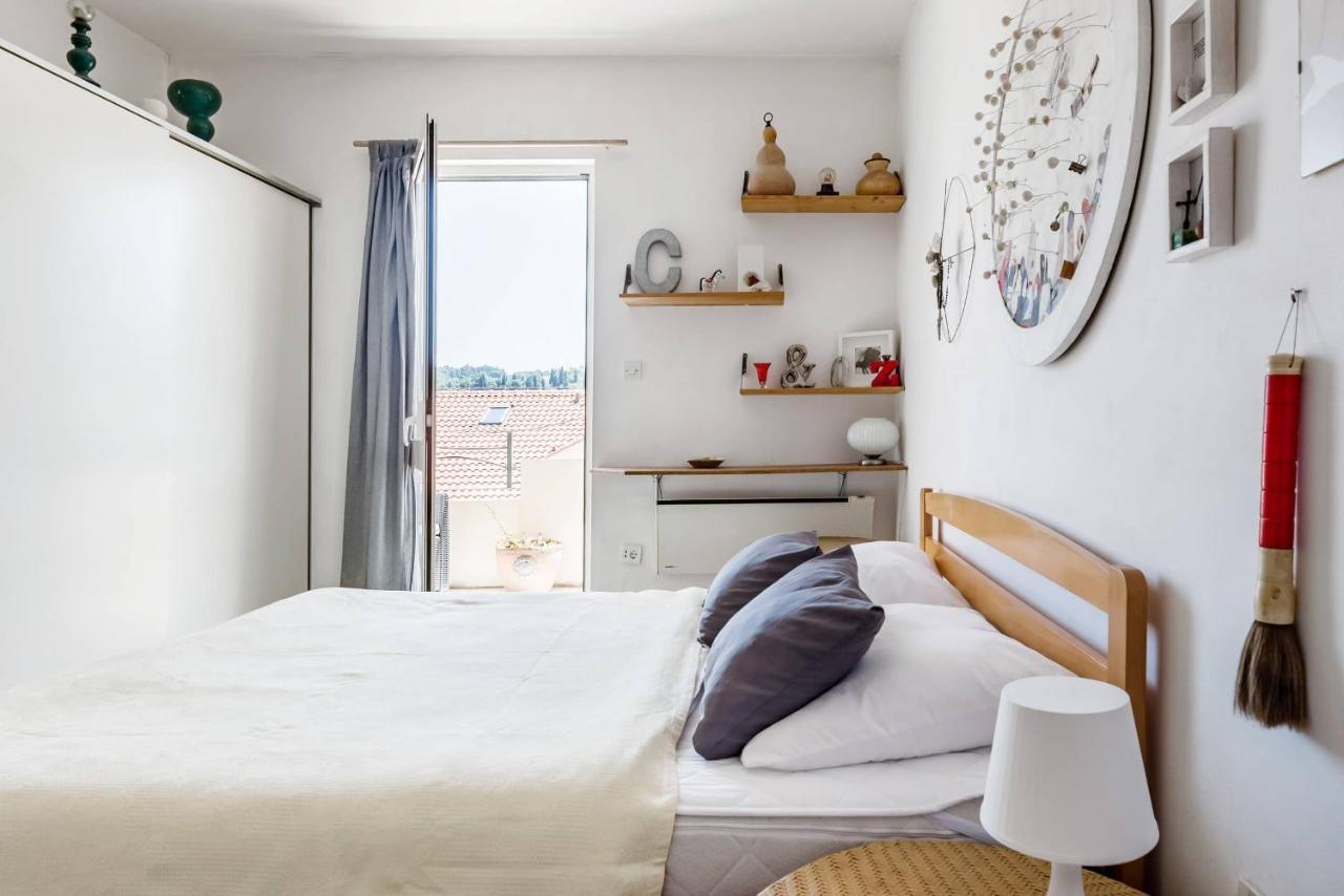 Tantina West Apartment *